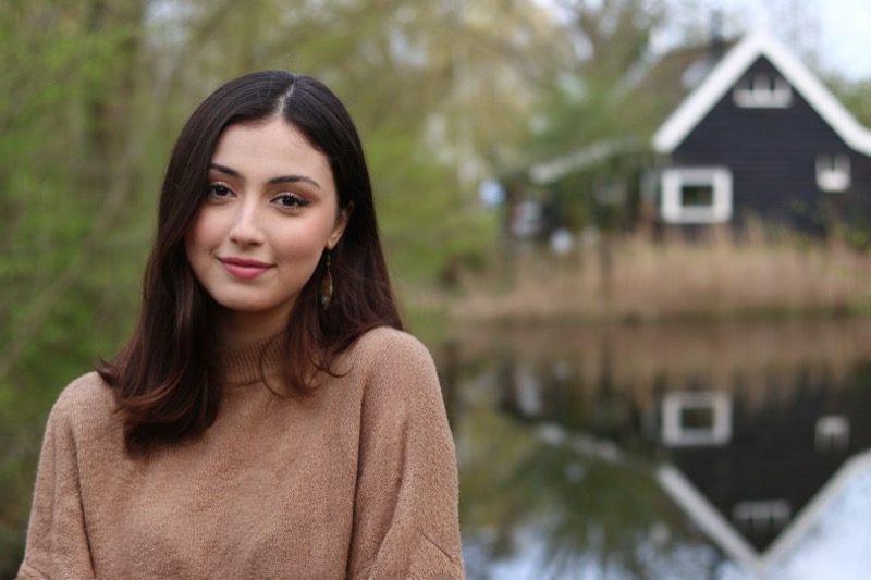 Atena Karimzadeh — Therapist